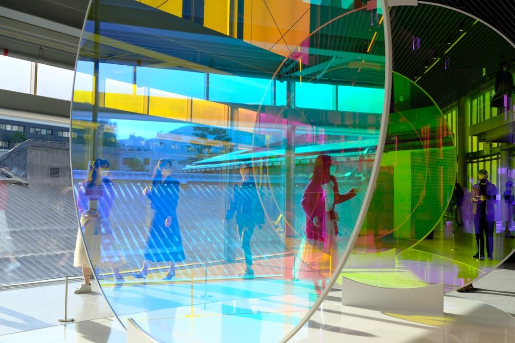 erfahren sie, wie die digitale transformation unternehmen revolutioniert, prozesse optimiert und innovationen fördert, um wettbewerbsvorteile in der modernen wirtschaft zu sichern.